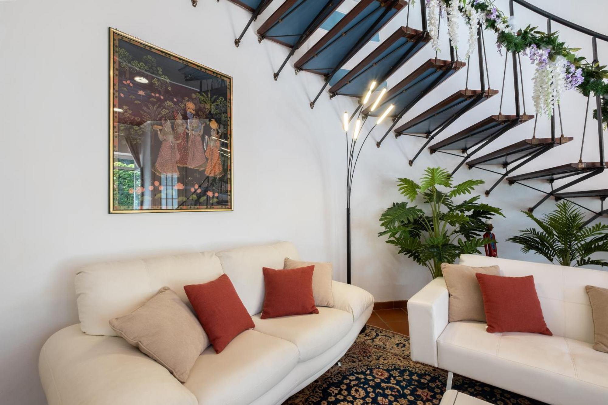 Elegante Villa Lu' Centro Citta A 10 Minuti Dal Mare Cagliari Buitenkant foto